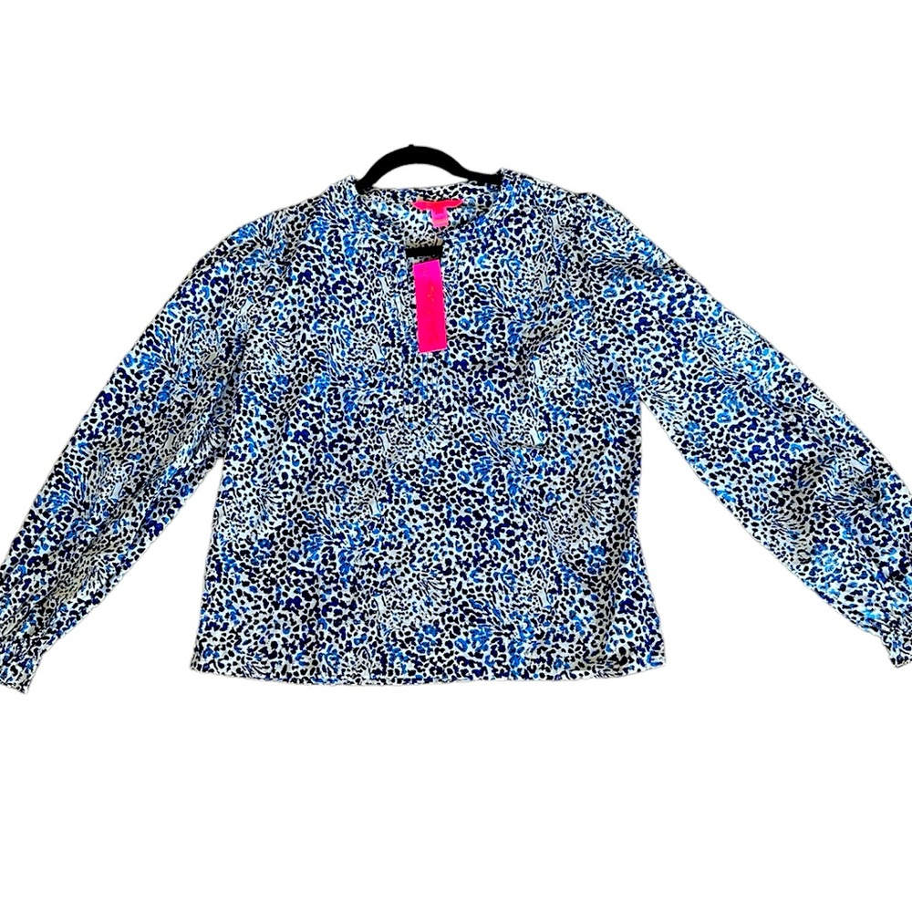 NWOT Lily Pulitzer blue and white, long sleeve top!